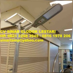 Tiang Lampu Jalan Galvanis Solar Cell